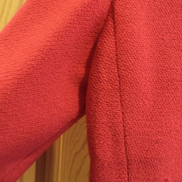 St. John RED Knit Jacket ~ Black Button Closure (7 Buttons) Size:  Small - Picture 6 of 11